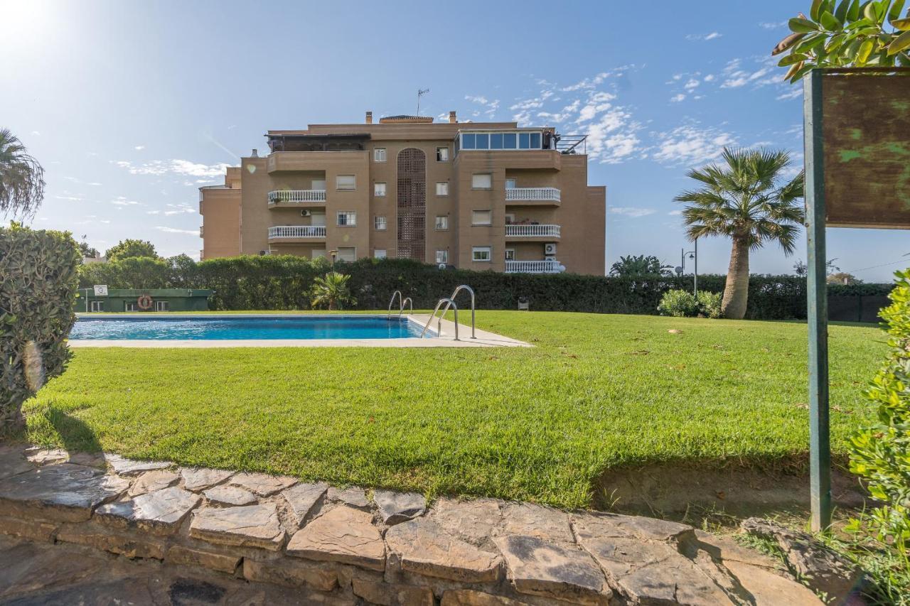 Suite Homes Hesperides Garden Beach Málaga Kültér fotó