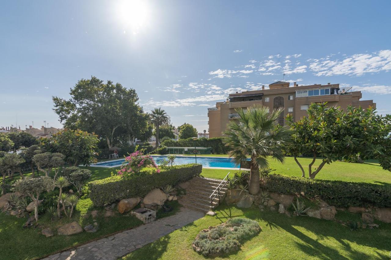 Suite Homes Hesperides Garden Beach Málaga Kültér fotó