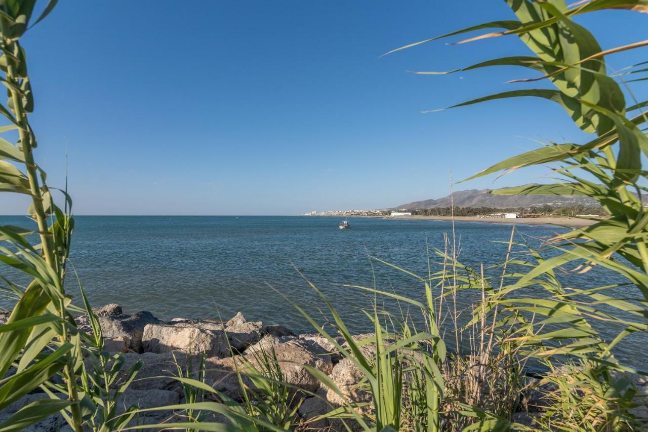 Suite Homes Hesperides Garden Beach Málaga Kültér fotó