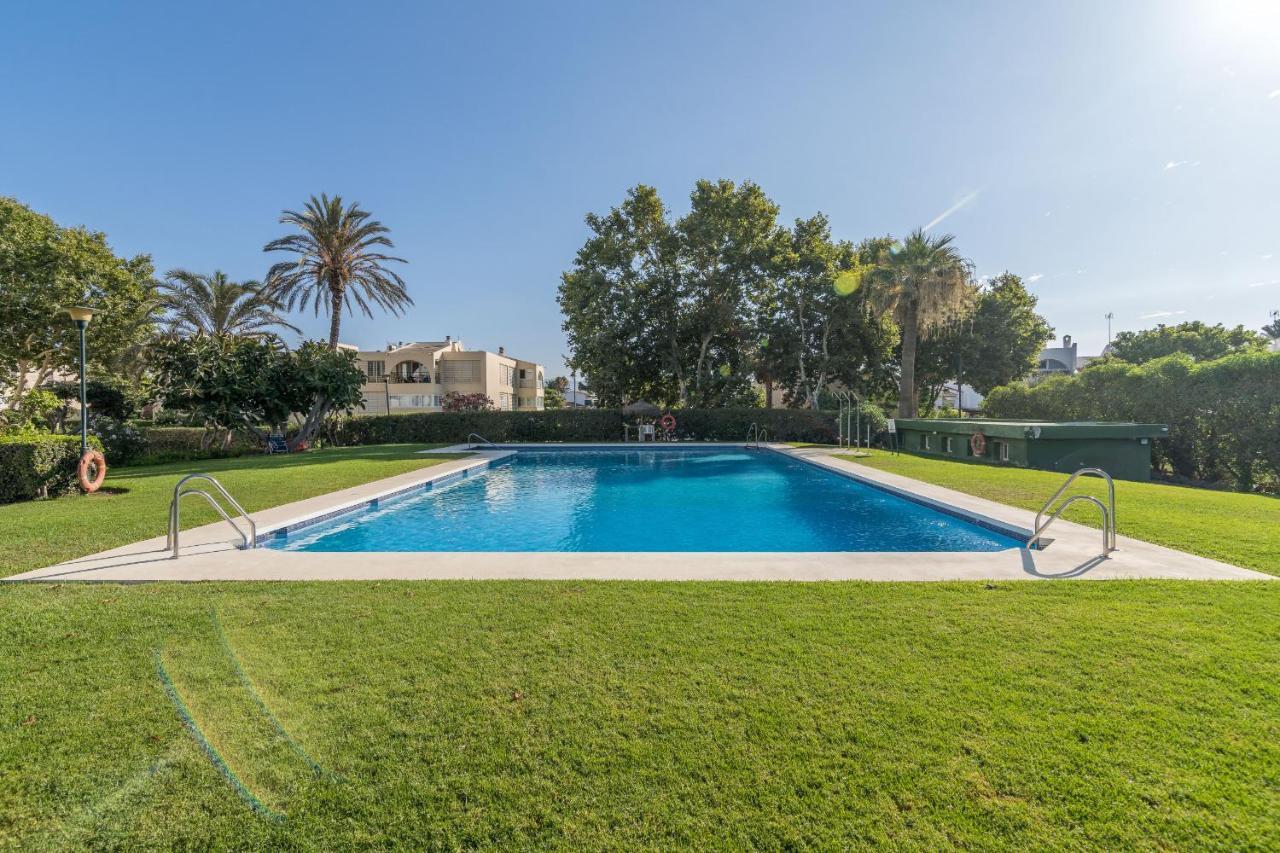 Suite Homes Hesperides Garden Beach Málaga Kültér fotó