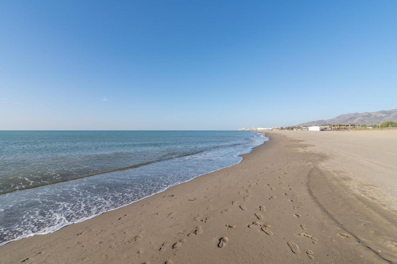 Suite Homes Hesperides Garden Beach Málaga Kültér fotó