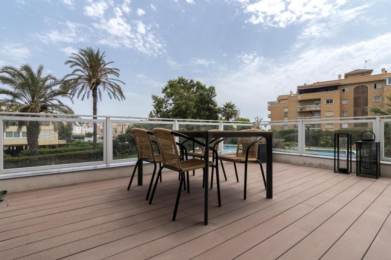 Suite Homes Hesperides Garden Beach Málaga Kültér fotó